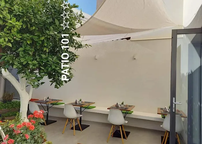 Patio 101 \